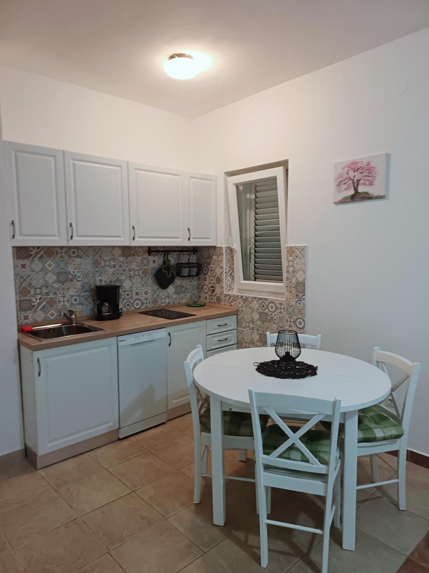 Lara - Apartment Near The Beach Vrbnik Kültér fotó